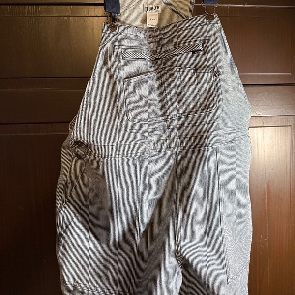 *NWOT* Women's Rootstock Gardening Overalls. Duluth Trading Co. Striped. Size L - Picture 8 of 9